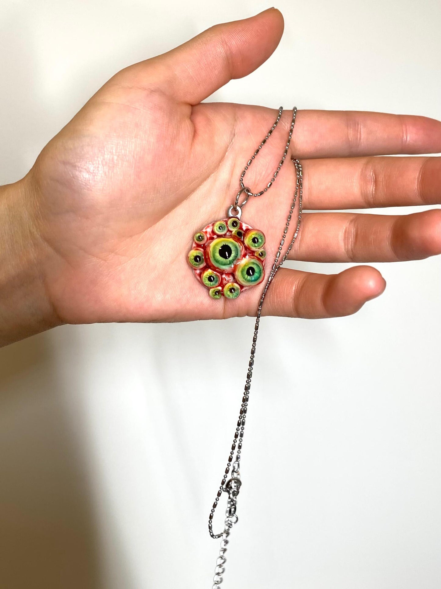 Myriad Eyes Gui Ring